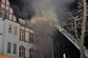 Feuer 3 Dachstuhlbrand Koeln Muelheim Gluecksburgstr P006